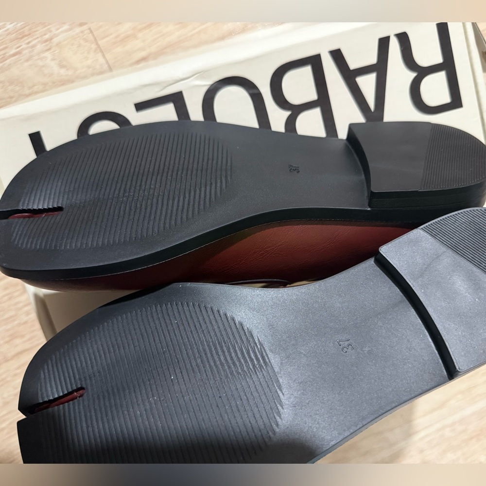 Women's Burgundy Tabi Flats - Margiela inspired 😍 - Picture 2 of 2